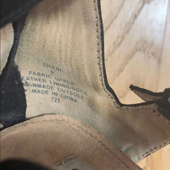 STEVE MADDEN SHANE SUEDE‎ SANDALS SIZE 9 - Picture 6 of 7